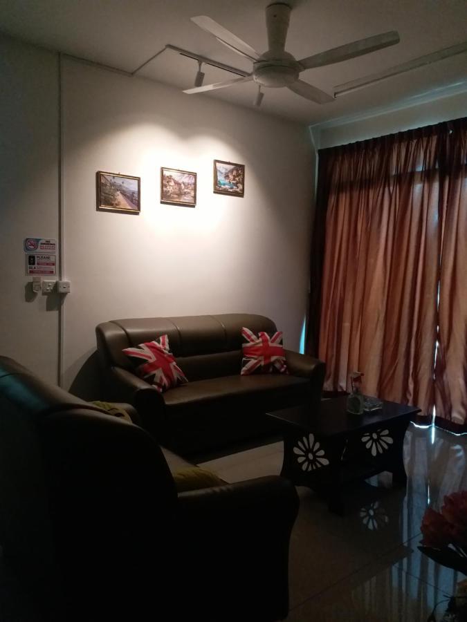 Hits Homestay Bayan Lepas Exterior foto
