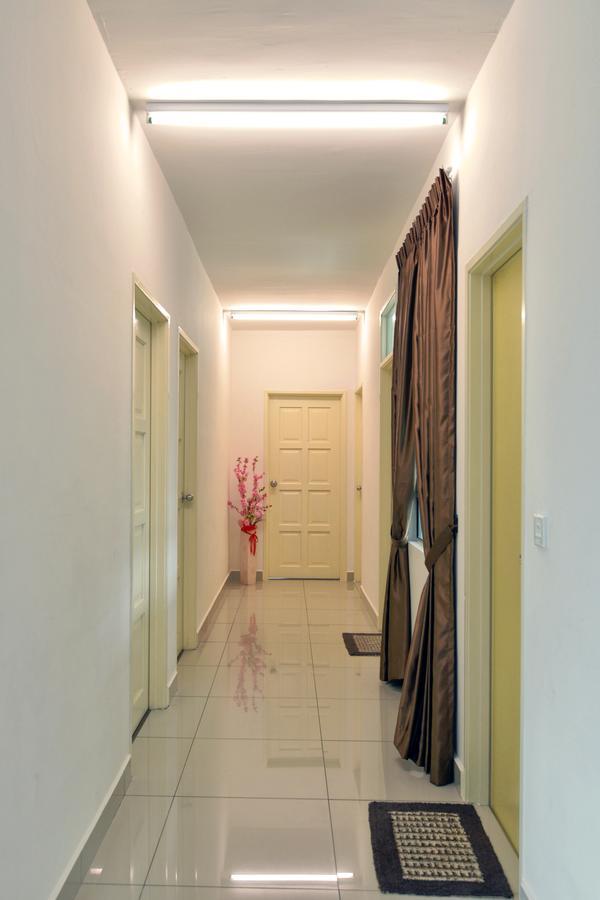 Hits Homestay Bayan Lepas Exterior foto