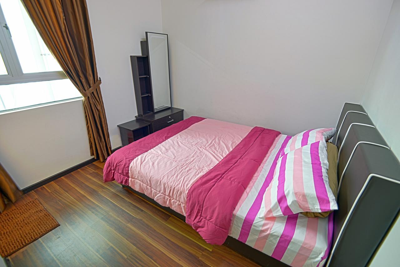 Hits Homestay Bayan Lepas Exterior foto